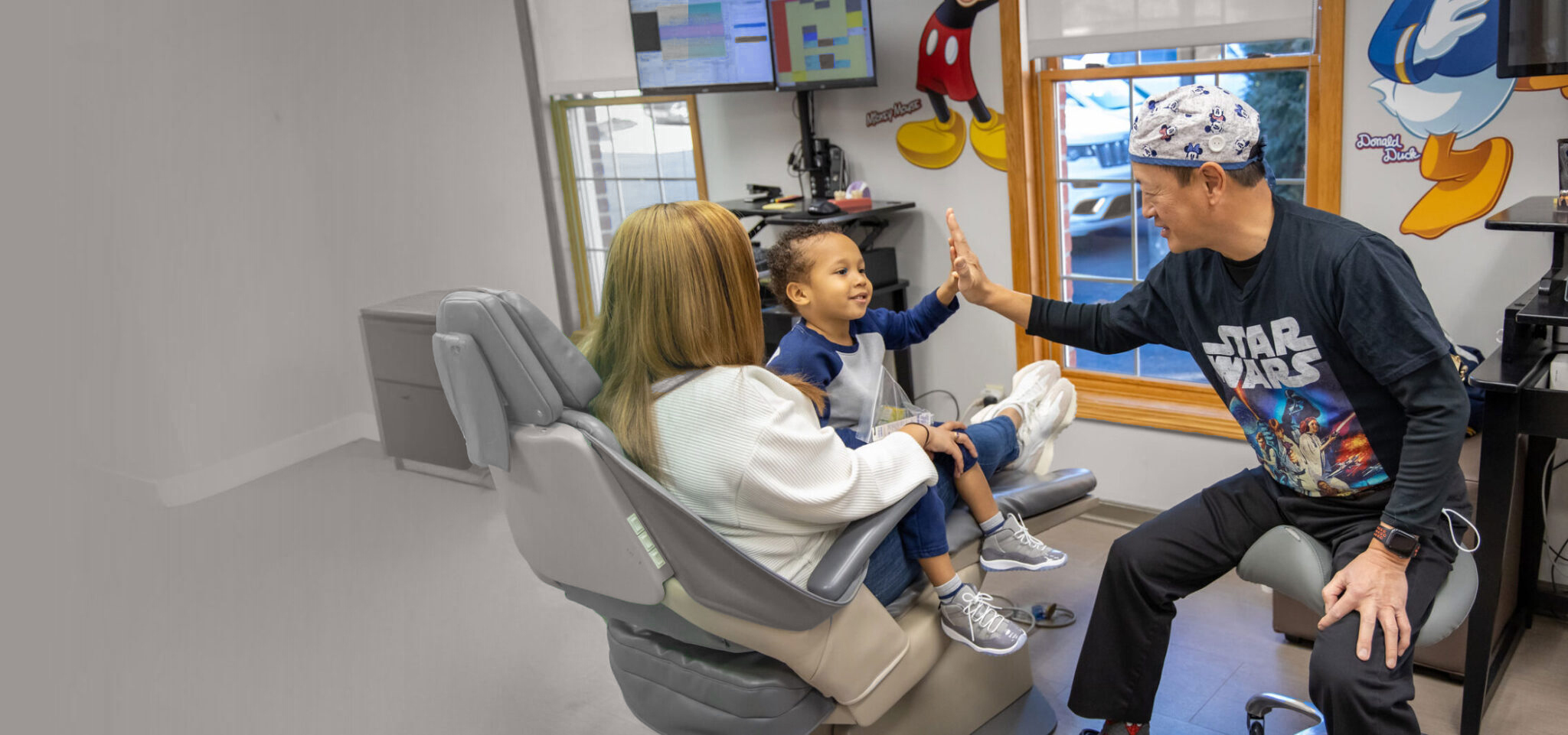 Dr Su with Kid